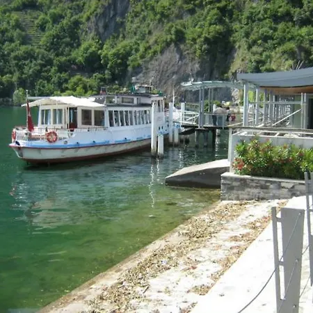 شقة Sleeps 6 تْشيما
